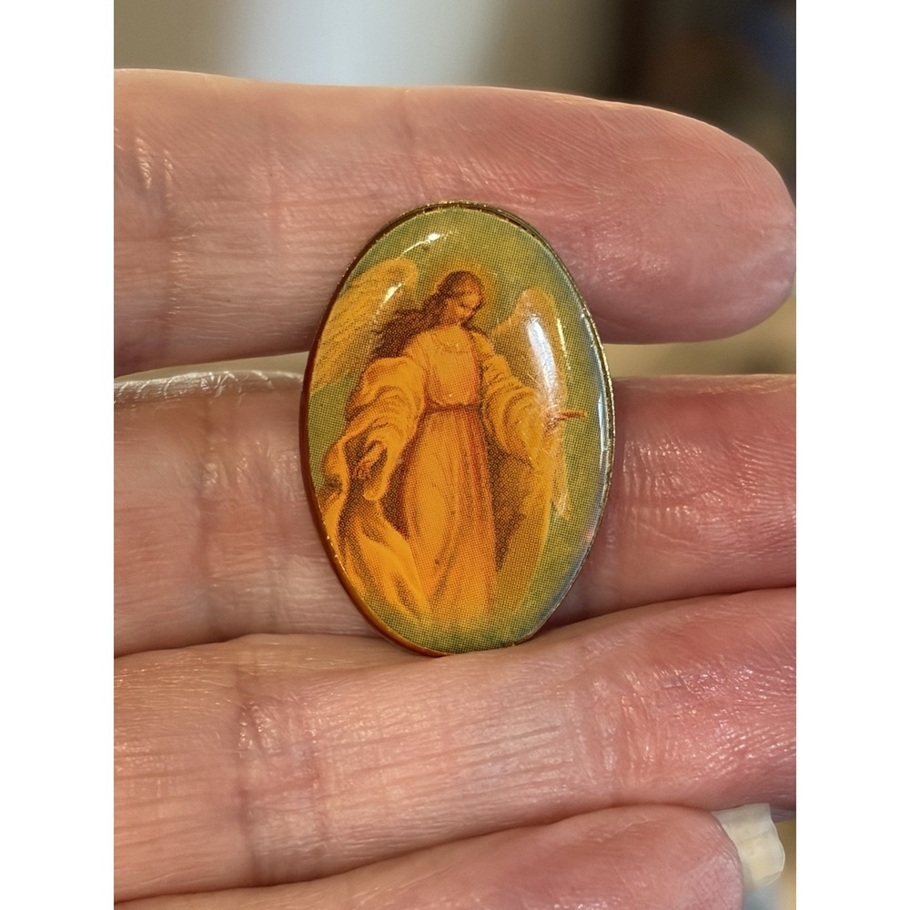 Vintage Angel Enamel Oval Gold Tone Lapel Hat Pin Religious Celestial Jewelry